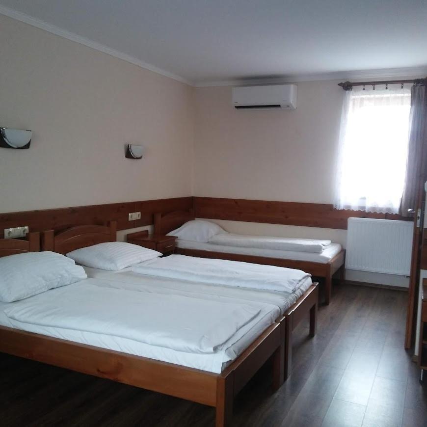 Kispipa Panzio Bed and Breakfast Szombathely Eksteriør billede
